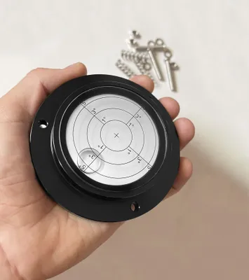 Immagine prodotto di Livella a bolla rotonda extra grande con custodia in metallo (100x75x20 mm, nera)