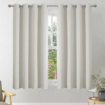 Produktbild von Gardine & Vorhang Verdunkelungsvorhänge mit Ösen, Thermovorhang, Hitzeschutz, blickdichte Vorhänge, Verdunklungsvorhänge, Wohnzimmer, 137 x 117 cm (H