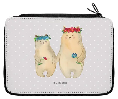 Produktbild von Mr. & Mrs. Panda Federmappe Bären mit Blumenkranz - Grau Pastell - Geschenk, Etui, Kinder, Muttertag, Mutter, Vorbild, Mama, Schlampermäppchen, Bleistiftetui, für Stifte