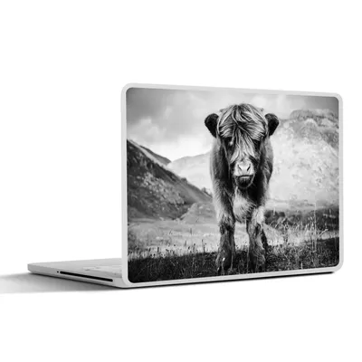 Produktbild von MuchoWow® Laptop Aufkleber Sticker Cover Schottischer Highlander - Berg - Schwarz - Weiß 31x22.5 cm - Laptop-Deko