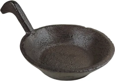 Produktbild von Mini Pfanne Kerzenständer mit 5cm Standfläche - rustikale Tischdeko aus
