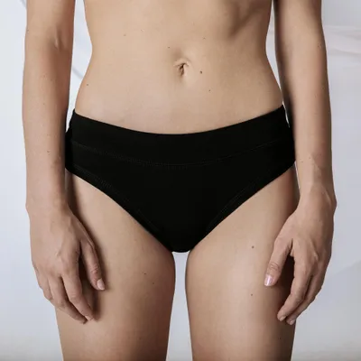 Produktbild von Mioora Slip mit niedriger Taille Basic schwarz M