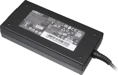 Produktbild von ACER Netzteil 135 W, 19,5 V, 6,92 A