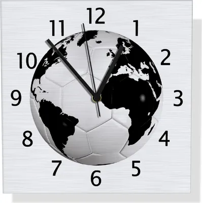 Produktbild von Wallario Design Wanduhr Planet Fußball aus Aluverbund, Größe 30 x 30 cm