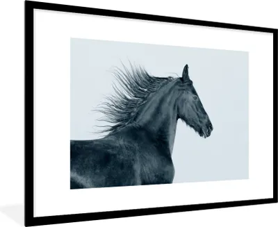 Produktbild von MuchoWow® MuchoWow® Gerahmtes Poster Pferd - Friese - Wind 90x60 cm - Poster mit zchwarzem Bilderrahmen - Wanddekoration - Fotos