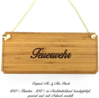 Produktbild von Mr. & Mrs. Panda Türschild Holz Feuerwehr - Geschenk, Graviert, Firmenschild, Infotafel, Shabby, Landhaus, wandtafel, Schild, Werbeschild, Geschenkidee