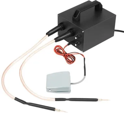 Zdjęcie produktu dla Ładowarka do akumulatorów - 6700W, 220V - Do konserwacji akumulatorów - Czarna