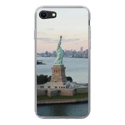 Produktbild von MuchoWow® Handyhülle Schutzhülle Hülle für iPhone SE 2020 New York - Freiheitsstatue - Amerika Silikon Softcase Handy Hülle - Kartenbesitzer