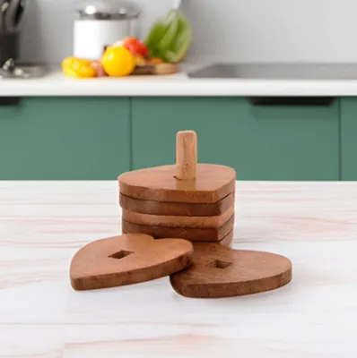 Herzförmige Untersetzer aus Mangoholz, Set mit 6 Stück