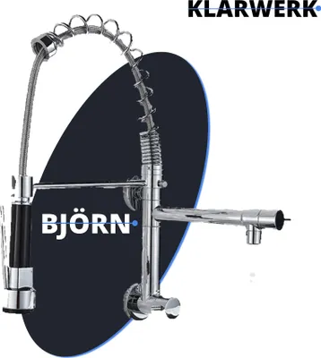 Immagine prodotto di KLARWERK® Björn | Rubinetto per acqua fredda da parete per la ristorazione, cromato | Rubinetto da cucina in acciaio inossidabile con due doccette | Rubinetto per doppio lavello da ristorante