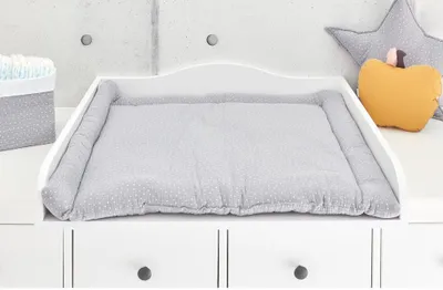 Produktbild von KraftKids Wickelauflage Musselin grau Punkte breit 75 x tief 70 cm