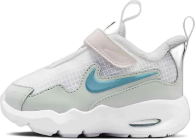 Produktbild von Nike Sneakers FN4461-105 in WHITE color size 22
