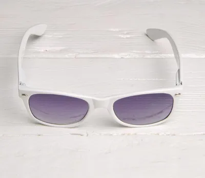 Produktbild von Freak Scene Sonnenbrille - S - weiß