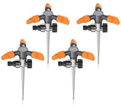 Produktbild von Brandson - 4 x Rasensprinkler 3 Fach mit Erdspieß – Rasensprenger 360 Grad - Flächenregner Sprühregner - Sprinkler mit 3 Arm – Einstellbarer Winkel 45° bis 90° - Reichweite bis zu 7m