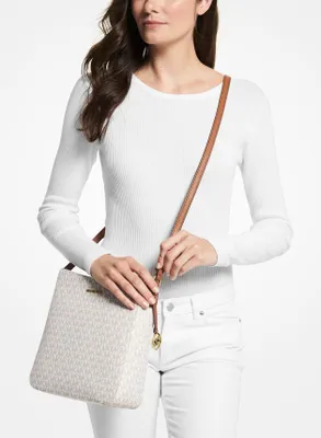 Obrázok produktu pre Michael Kors Jet Set Messnger Vanilla PVC