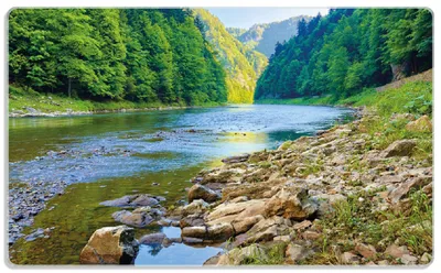 Produktbild von Wallario Frühstücksbrettchen aus Glas, je 14 x 23 cm, mit rutschfesten Füßen, Motiv Fluss in den Bergen an steinigem Ufer