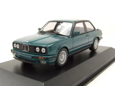 Produktbild von BMW 3er E30 1989 grün metallic Modellauto 1:43 Maxichamps