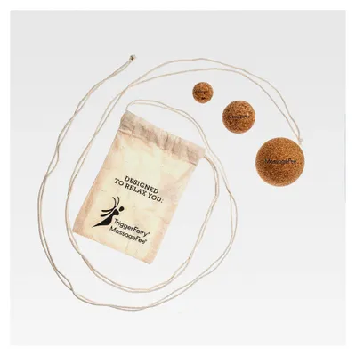 Produktbild von Korkballset - 3 Massagebälle aus Kork zur Selbstmassage von Triggerpunkten und Faszien an Füßen, Waden, Gesäß, Nacken, Schultern und Rücken.