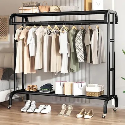 Imagen del producto de Perchero, soporte para abrigos con ruedas, barra para ropa de alta capacidad con ruedas, 2 barras para ropa y 2 estantes, capacidad de carga de hasta 300 kg, ideal para dormitorios y pasillos, estructura de metal resistente