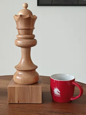 Produktbild von Schachbecher aus Holz - Weiße Königin