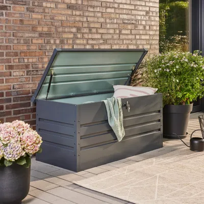 Produktbild von HOME DELUXE - Metallaufbewahrungsbox - MEGABOX XXL, Anthrazit - 600 L Fassungsvermögen, Maße: 158 x 64 x 62 cm, verzinktes Stahlblech, wasserdicht I Aufbewahrungsbox mit Deckel Gartenbox Auflagenbox