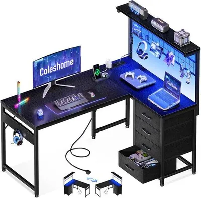 Produktbild von Gaming-Schreibtisch mit LED-Beleuchtung, L-förmiger Schreibtisch mit 4 Schubladen und Steckdosen, reversibler Eckschreibtisch mit Ablageflächen und Stauraum für