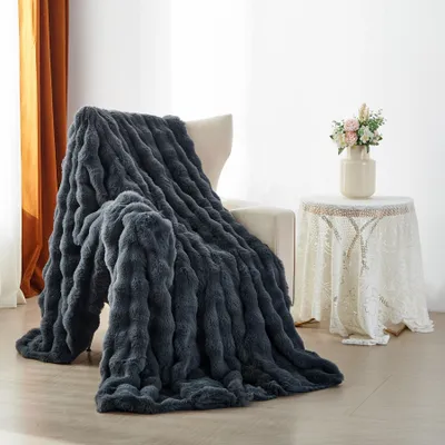 Obrázek produktu pro Měkká a hřejivá deka, 150 x 200 cm, šedá