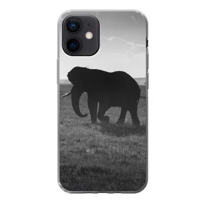 Produktbild von MuchoWow® Handyhülle Schutzhülle Hülle für iPhone 12 Elefant - Einfarbig - Tiere - Schwarz und weiß Silikon Softcase Handy Hülle - Schutzhülle