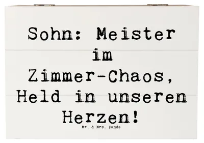 Produktbild von Mr. & Mrs. Panda Truhe Spruch Sohn Chaosheld 22 x 15 cm - Weiß - Geschenk, Familie, schatztruhe, fotokiste, fotobox, Liebe, Wertschätzung, Jubiläen, Eltern, Geschenkbox