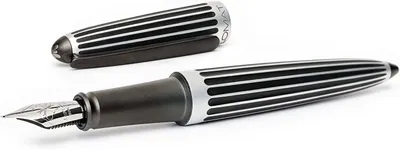 Productafbeelding van Diplomat vulpen Aero Strips black - Zwart - Exclusieve inktpen in retro-design met roestvrijstalen