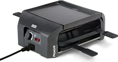 A black and gray Stöckli Raclette + Pizza Grill Four4 Basisgerät anthrazit is shown from a diagonal front-left angle against a white background.