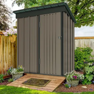 Image de Abri de jardin en métal, toit plat, dimensions 164 x 99 x 181 cm. Convient pour ranger des outils, des vélos. En acier galvanisé. Porte verrouillable. Couleur : marron