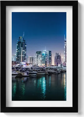 Produktbild von Boote in der nächtlichen Stadt– Wandbild mit Rahmen – Gerahmtes Bild  – Wanddekoration – 20x30 cm – Schwarz