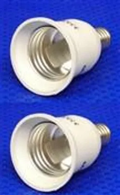 Produktbild von 6137 Adapter von E-14 auf Sockel E-27 im 2-er Pack