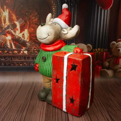 Zdjęcie produktu dla Figurka dekoracyjna renifer z prezentem 38,5 cm Solis Decor