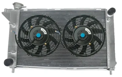 Immagine prodotto di Radiatore in alluminio, dimensioni nucleo 609mm x 398mm x 52mm, dimensioni totali 730mm x 403mm x 65mm, diametro ingresso 45mm, diametro uscita 38mm, compatibile con FORD Mustang GT GTS SVT 3.8L V6 / 5.0L V8 (1994-1995)