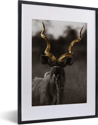 Produktbild von MuchoWow® Gerahmtes Poster Hirsch - Geweih - schwarz - gold 30x40 cm - Poster mit Schwarzem Bilderrahmen Wandposter Rahmen Foto Bilder - Wandposter Schlafzimmer