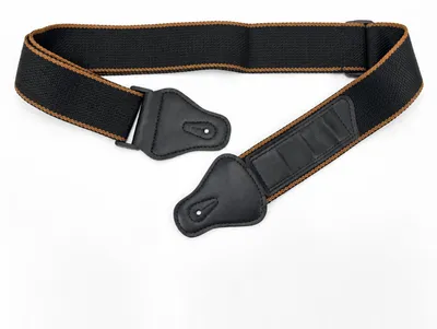 Produktbild von INF Gepolsterter Gitarrengurt mit Plektrumhalter - Schwarz