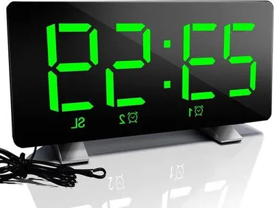 Zdjęcie produktu dla Radiobudzik z ładowarką USB, regulowanym podświetleniem, funkcją drzemki, kolor zielony