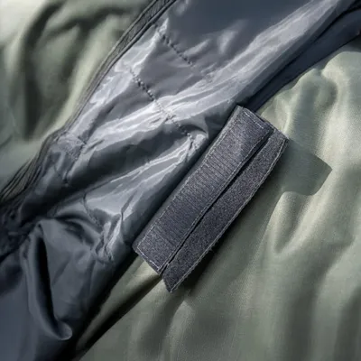 Produktbild von Busse Halsteil Bewegungsdecke Rain BK 50g, Farbe:deep olive, Größe:L
