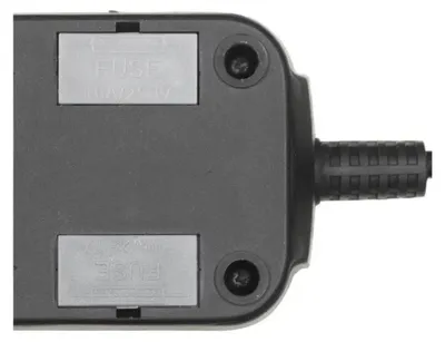 Image de Parafoudre LESTAR LV530W 2,5 m Noir, Gris 5 prises AC 2,5 m
