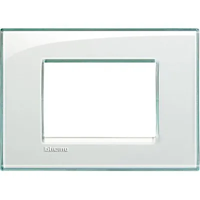 Immagine prodotto di Placca Bticino Livinglight 3 moduli acquamarina LNA4803KA