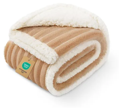 Immagine prodotto di Coperta per cani, coperta per gatti, impermeabile, lavabile, in pile Sherpa, color cammello, taglia S (71x100 cm)