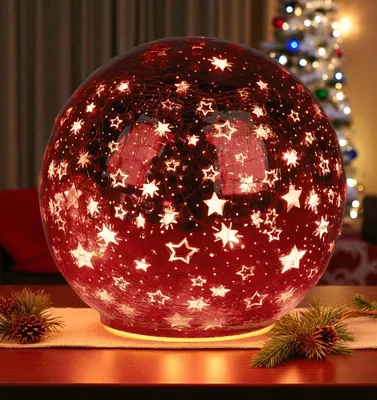 Produktbild von formano LED Deko-Kugel 12 cm Sterne Rot Glaskugel Timer 6h/18h beleuchtete Deko
