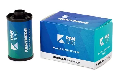 Immagine prodotto di Harman Kentmere 100, pellicola in bianco e nero da 35mm - codice HM-6012368