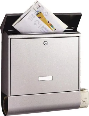 Produktbild von Edelstahl-Briefkasten mit Namensschild und Hausnummer