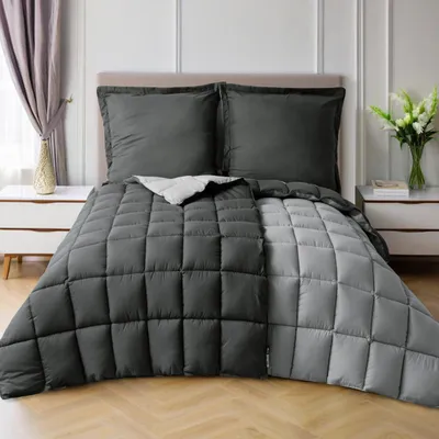 Produktbild von Bettdecken Set 4-teilig mit 2 Steppdecken 135x200 cm und 2 Kissenbezügen 80x80 cm