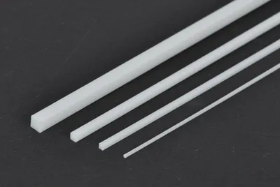 Image de Tamiya Vierkantprofil 3x3mm (10) 400mm w.Kst.