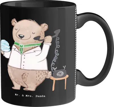 Produktbild von Mr. & Mrs. Panda Becher Hotelkauffrau Herz - Schwarz - Geschenk, Ausbildung, Hotelfachfrau, Hotelier, Tasse, Kaffeetasse, Keramiktasse, Kaffeebecher, Hotelfachangestellte