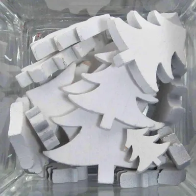 Produktbild von Holz-Streudeko, 28 Bäume. Holzbaum, Tanne, Winterdeko Weiß
